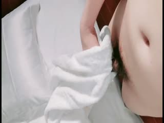 秀婷与程仪-xxx久久久-成人AV