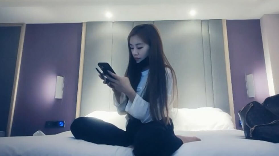 国产白嫩美女呻吟娇喘91-成人在线www-成人AV