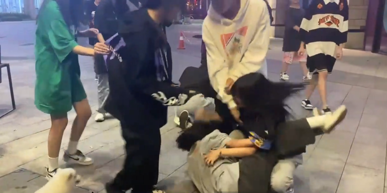 bdsm欧美残虐性折磨-亚洲国产高清高潮精品美女-成人AV