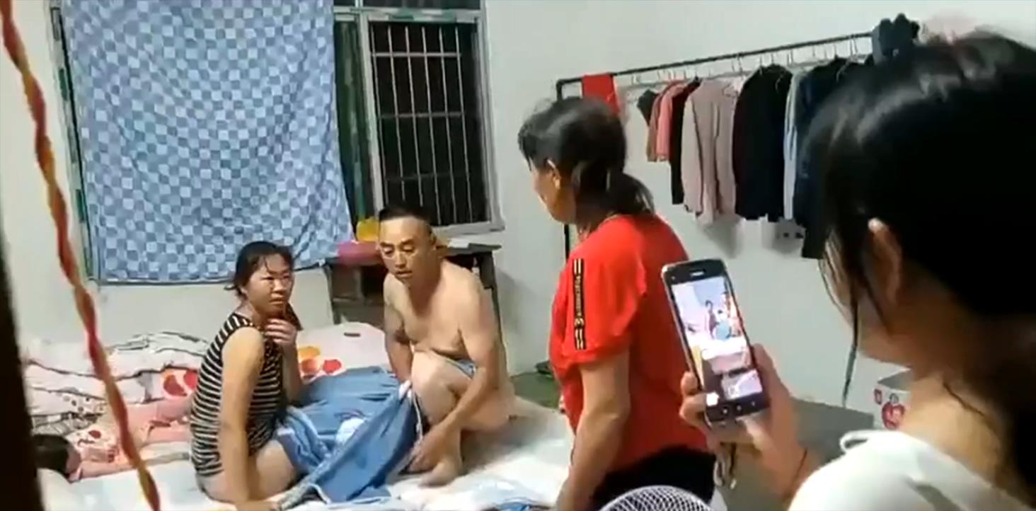 香蕉视频在线大屌淫水直流-国产一区视频在线观看免费-成人AV