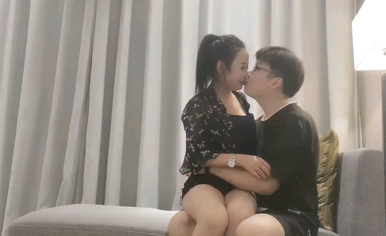 日韩影片在线观看-av网站一区-成人AV