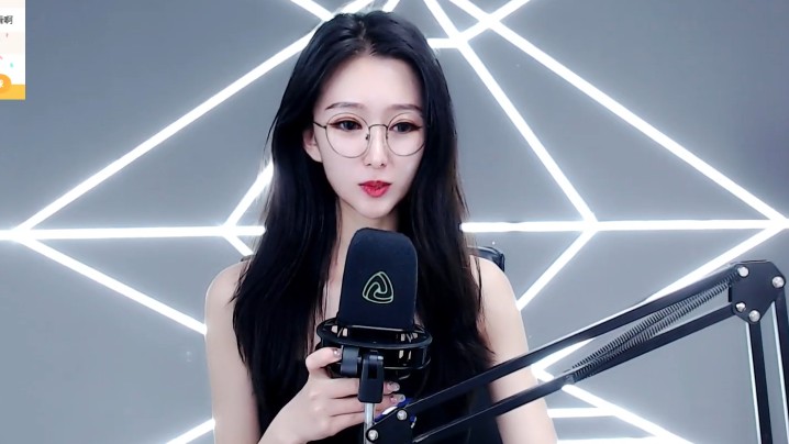 香蕉在线视频免费-色网站在线观看-成人AV