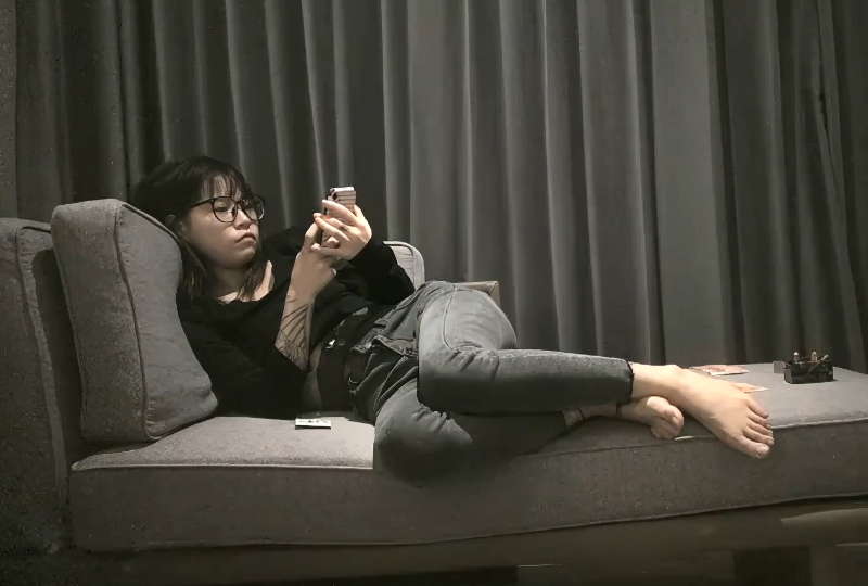 拔萝卜打扑克不盖被-久久电影一区二区-成人AV